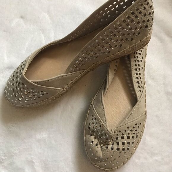 Gianni Bini leather nude flats - Picture 4 of 7